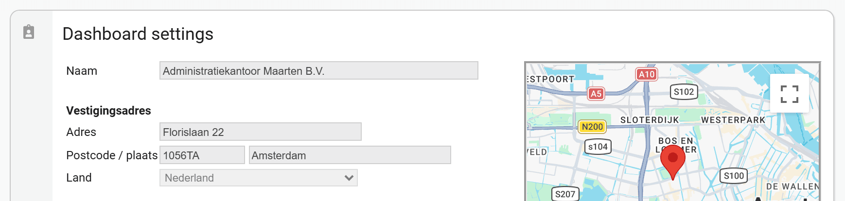 Het scherm Dashboard settings met de velden Naam, Adres, Postcode, plaats en Land, en rechts een kaart met de locatie van het kantoor
